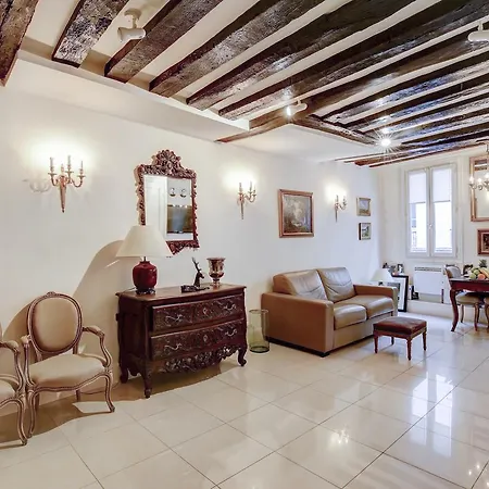 Private Apartment - Louvre - Palais Royal アパート パリ