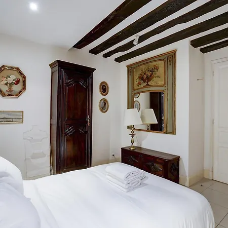 Private Apartment - Louvre - Palais Royal